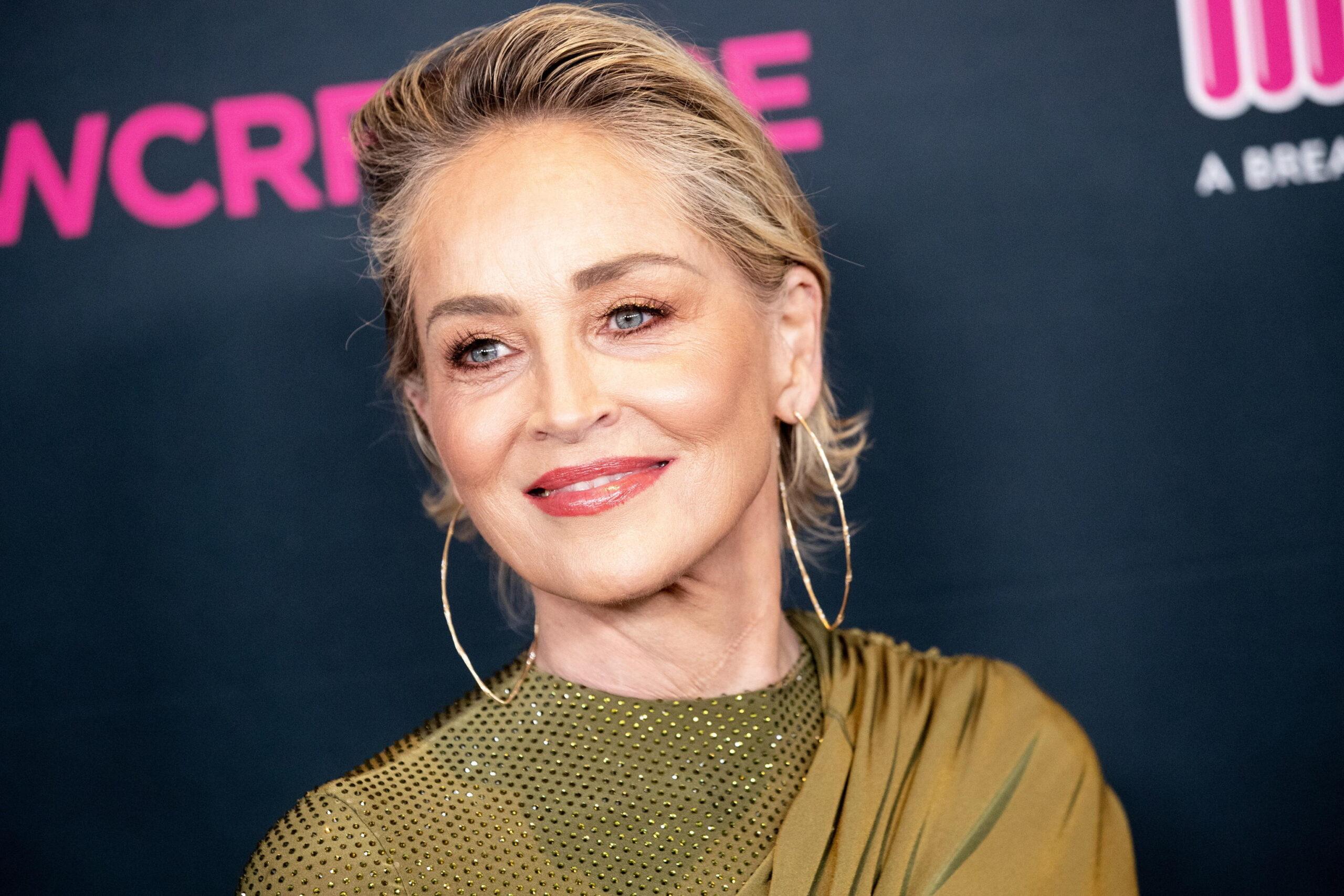 Sharon Stone in lacrime, ha perso metà del patrimonio: vittima del crac della Silicon Valley Bank