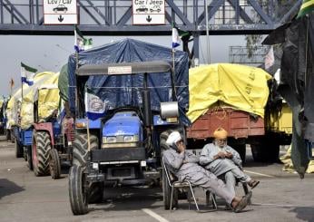 India, agricoltori rifiutano l’offerta del governo. Riprese le proteste a Delhi