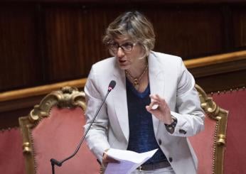 Senato, approvato il ddl sul sequestro degli smartphone: la maggioranza vota a favore, contrario solo il M5S. Adesso il testo passa alla Camera