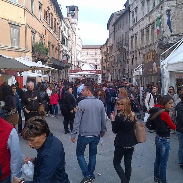 Perugia, Fiera dei Morti 2022, un grande evento che porta in dote grandi numeri