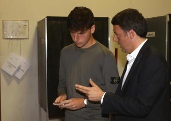 Il figlio di Renzi si laurea, papà Matteo: “Orgogliosi di te”