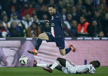 Psg-Olympique Lyon 0-1, Messi fischiato e Ligue 1 riaperta