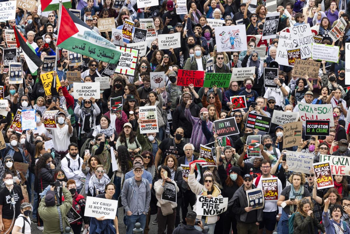 New York, sit-in di ‘Jewish Voice for Peace’ dopo il bombardamento …