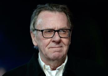 Addio Tom Wilkinson: causa morte, età e filmografia dell’attore di Full Monty e Batman begins