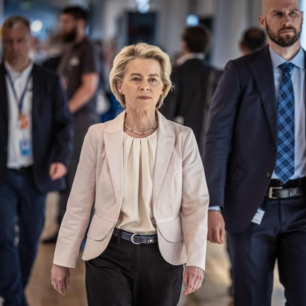 Elezione von der Leyen 2024, chi voterà la presidente uscente? L’incognita FdI, il ‘no’ di M5S e Salvini: “Pericoloso sbilanciamento a sinistra” |VIDEO