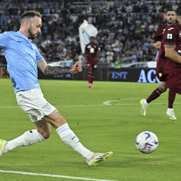 La Lazio e il tabù Milan a San Siro, l’avvertimento di Lazzari: “Sono primi e hanno dei campioni ma sappiamo come vincere”