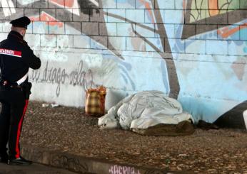 Milano, clochard morto per il freddo in un sottopasso della stazione centrale