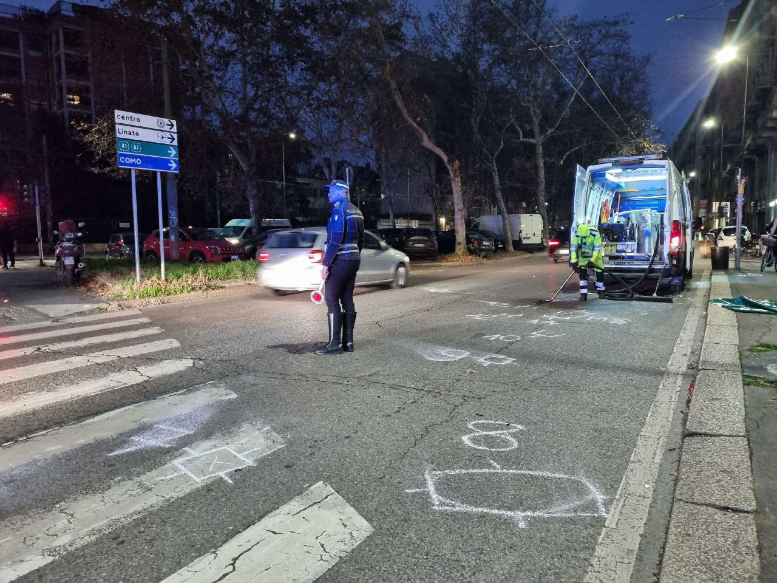 Milano, tragico incidente in viale Umbria: morto ciclista investito da un’auto