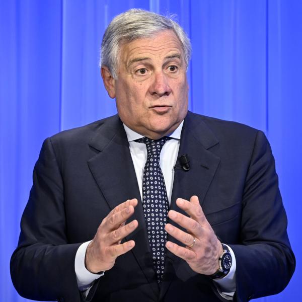 Guerra a Gaza, Tajani: “Ci preoccupa l’avanzata di Hezbollah”. Israele rivendica il pieno controllo del “corridoio Filadelfia” vicino al confine con l’Egitto