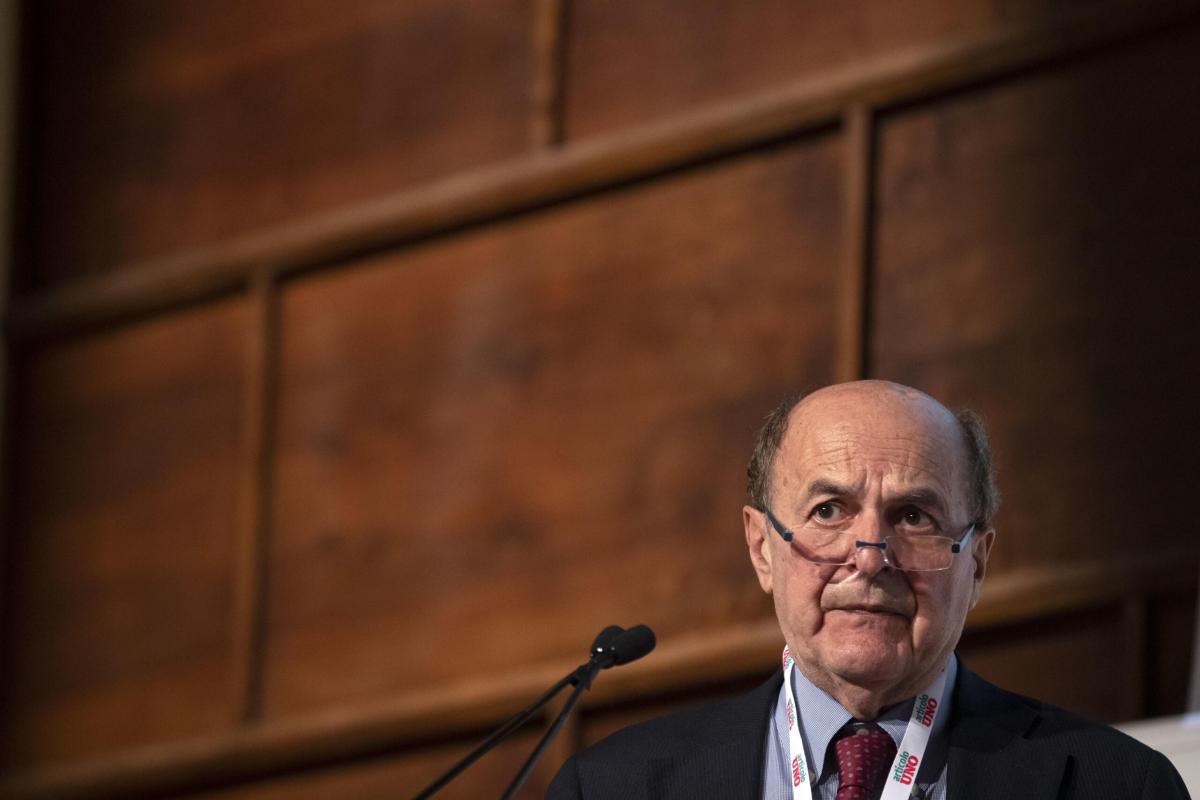 Strage di Bologna, Bersani attacca Meloni: “Non merita il rispetto …