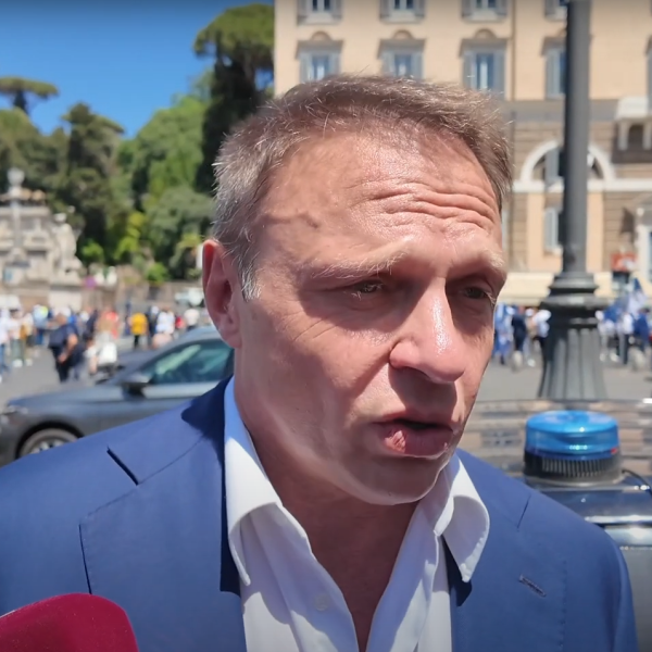 Manifestazione FDI a Roma, Lollobrigida: “La sinistra non condanna gli insulti ed il linguaggio violento. Il video di Vannacci? No comment”| VIDEO