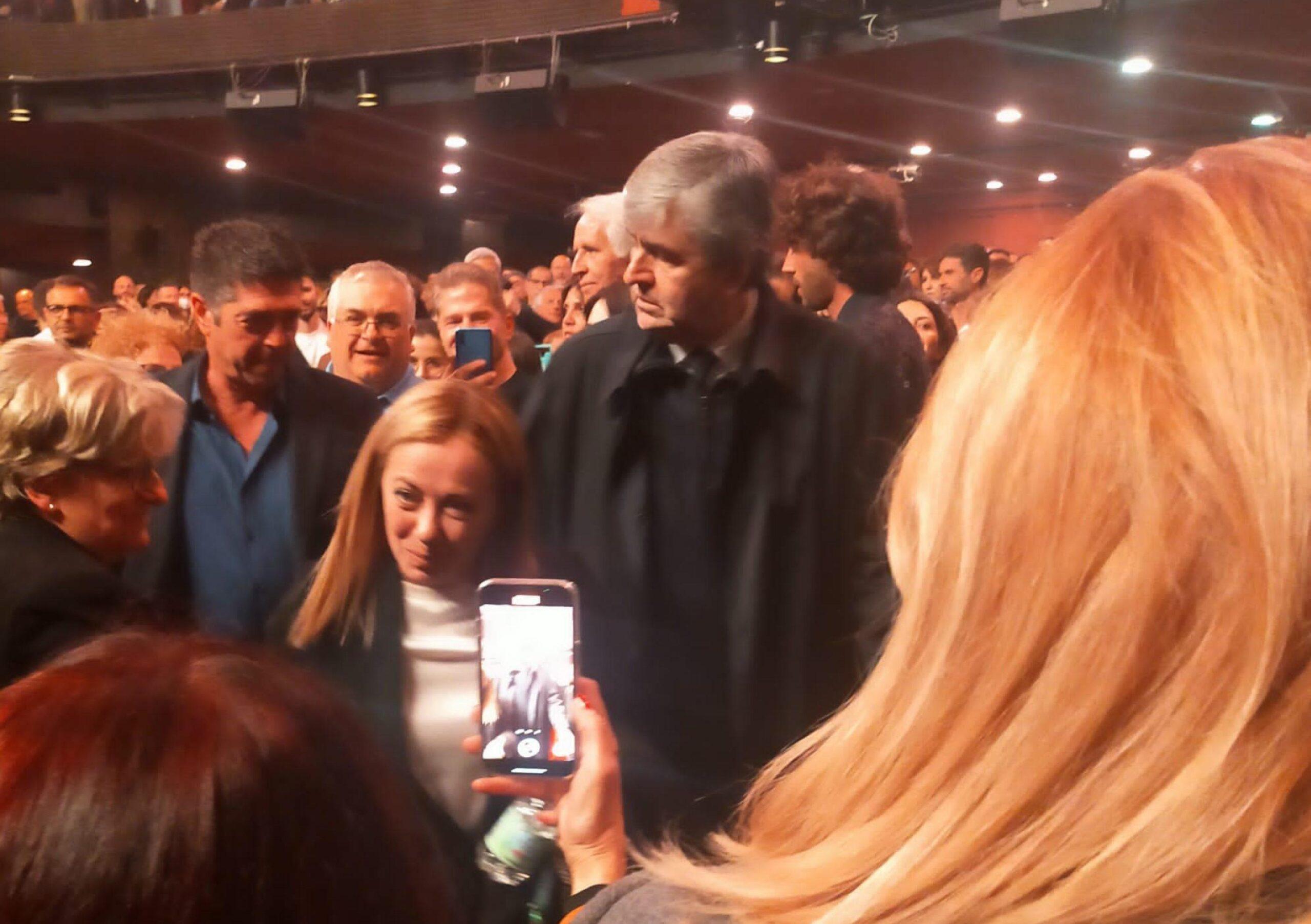 Giorgia Meloni allo spettacolo di Checco Zalone al Teatro Brancaccio di Roma