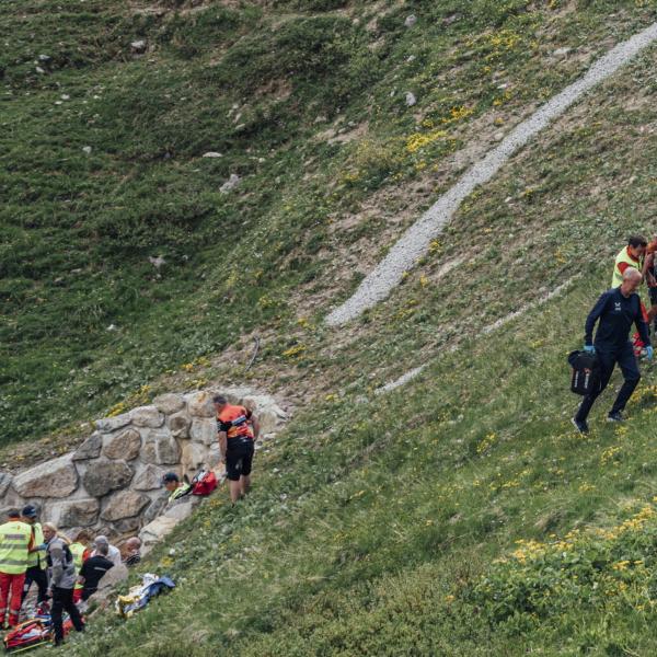 Giro di Svizzera, Gino Mader in gravi condizioni dopo la caduta in …