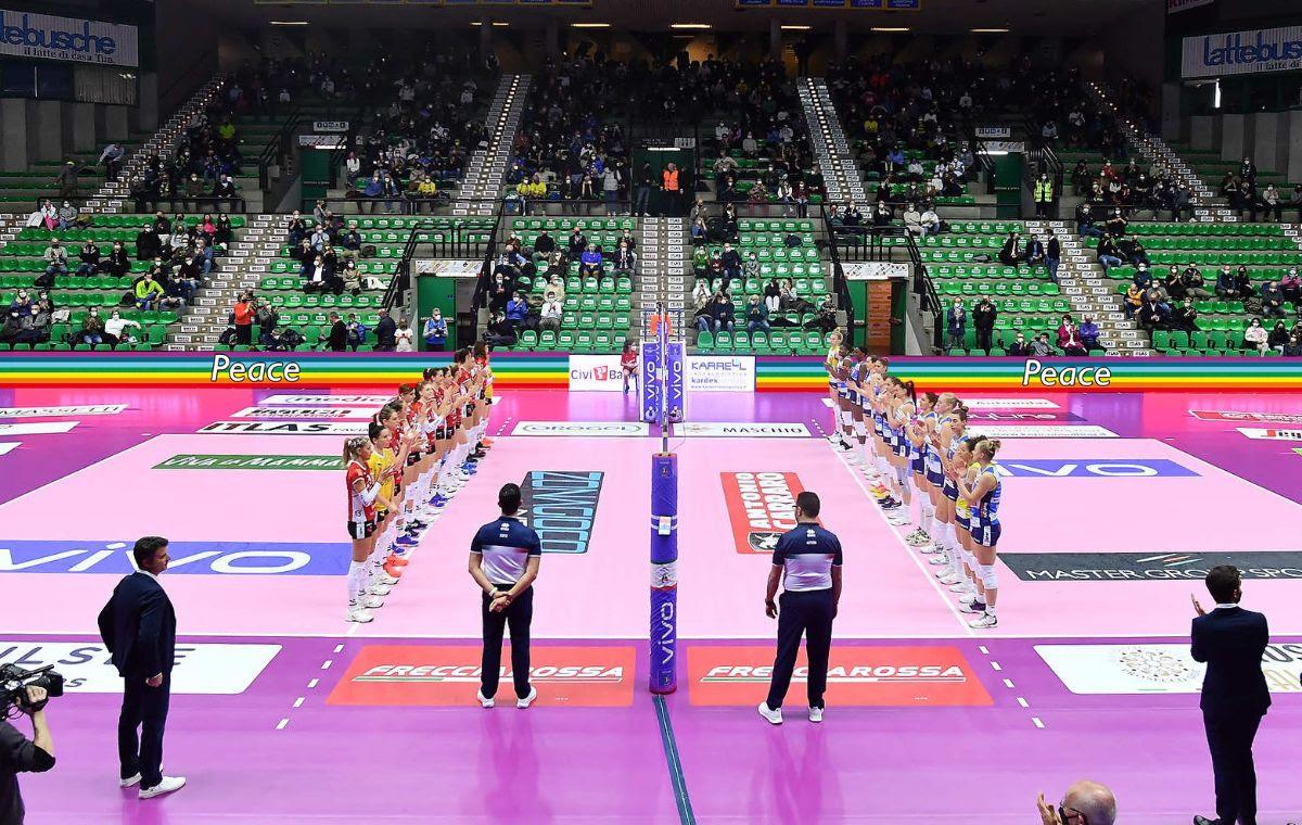 La pallavolo dice: “Stop War in Ukraine”