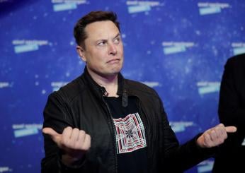 Elon Musk accusa i media Usa di razzismo contro bianchi e asiatici dopo la cancellazione di una striscia di fumetti