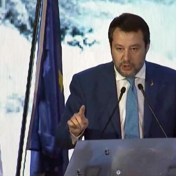 Salvini: “Elon Musk potrebbe investire in Italia”. L’appello del vicepremier