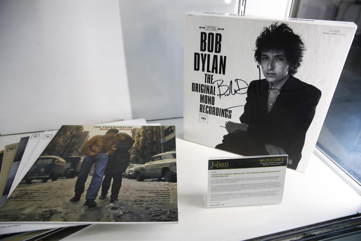 Musica, arriva Bob Dylan in Italia: concerti senza cellulari