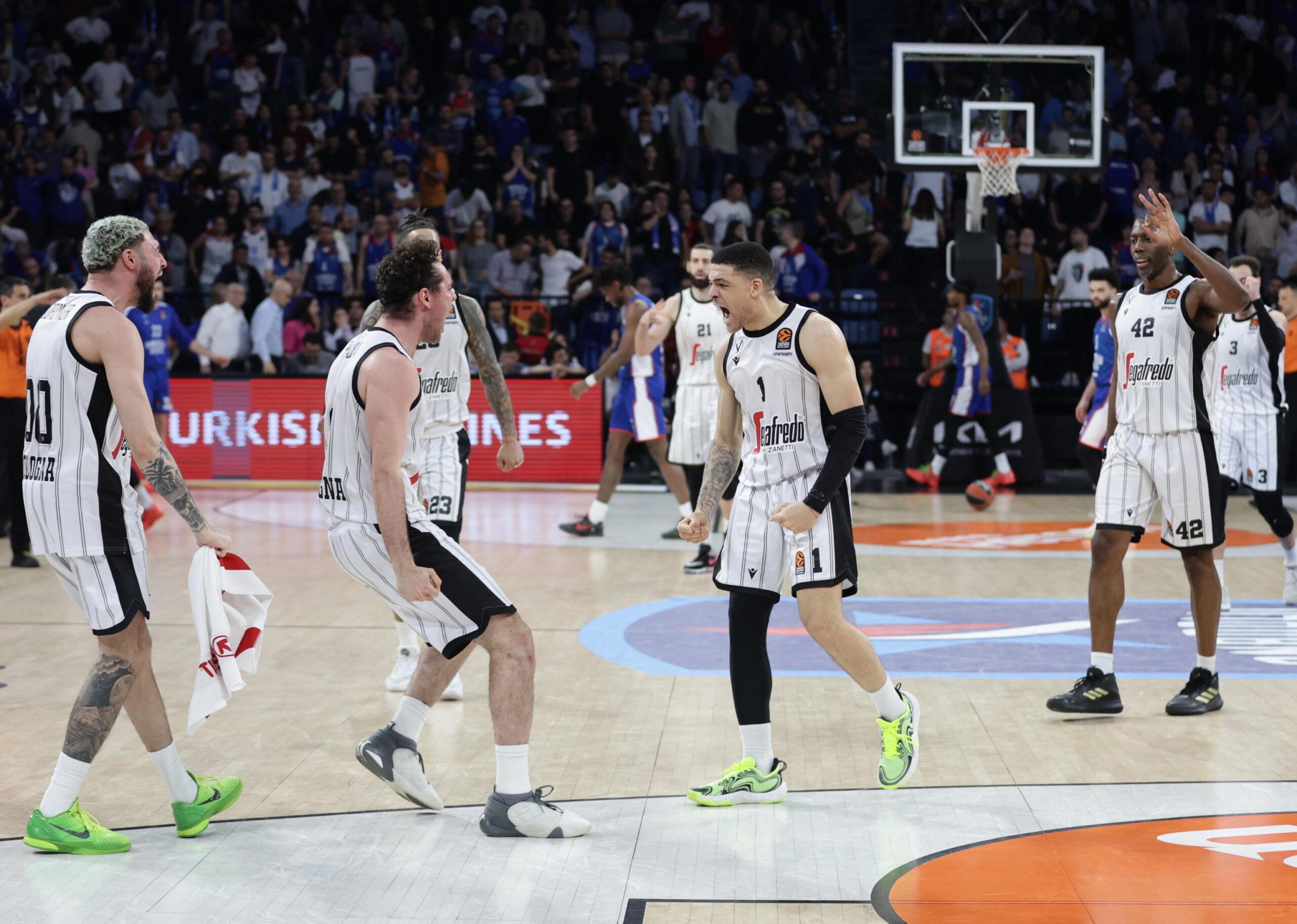 Basket, playoff Serie A: la Virtus va sul 2-0, Venezia pareggia la serie