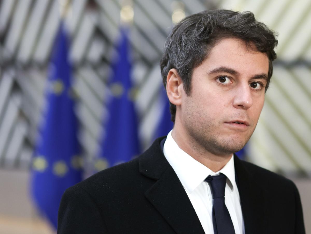 Francia, cresce l’attesa per il nuovo premier dopo le dimissioni di Borne: favorito il ministro Gabriel Attal