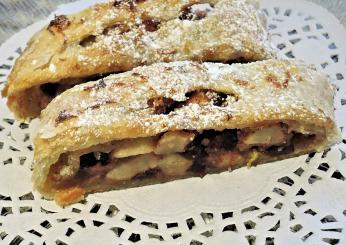 Come fare lo strudel di mele, ricetta originale del Trentino Alto Adige