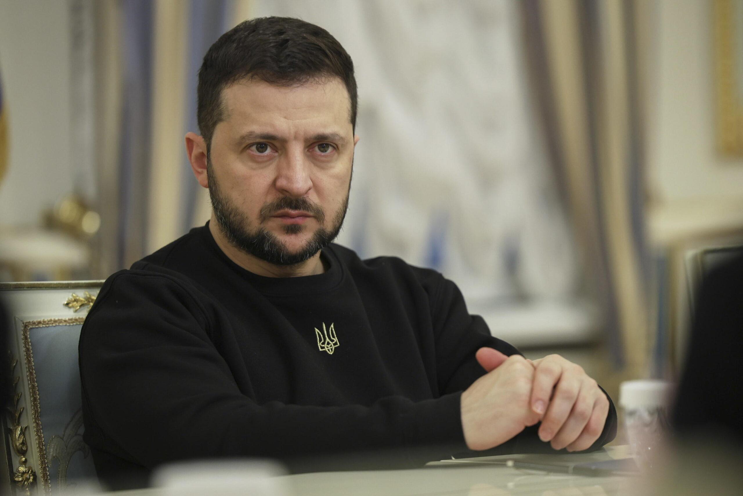 Guerra, Zelensky replica a Lula: “Liberazione della Crimea inevitabile”