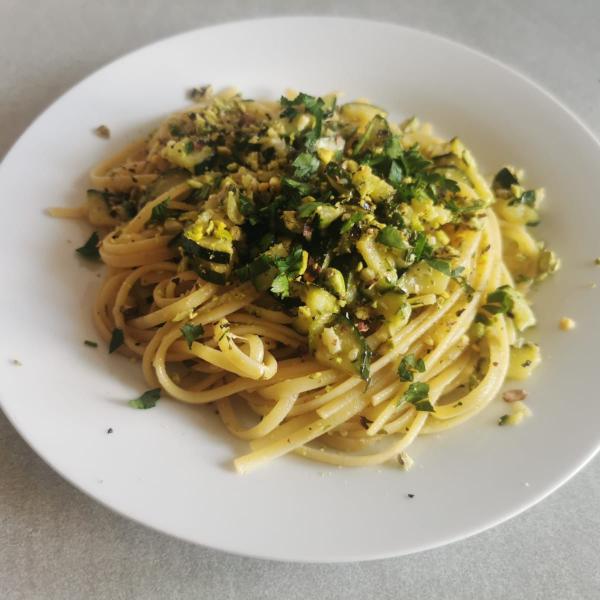 Spaghetti al pistacchio di Bronte: la video ricetta