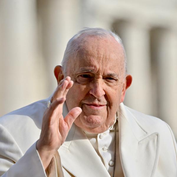 Frasi di auguri di buona Pasqua 2024 da Papa Francesco: le parole più belle del Pontefice