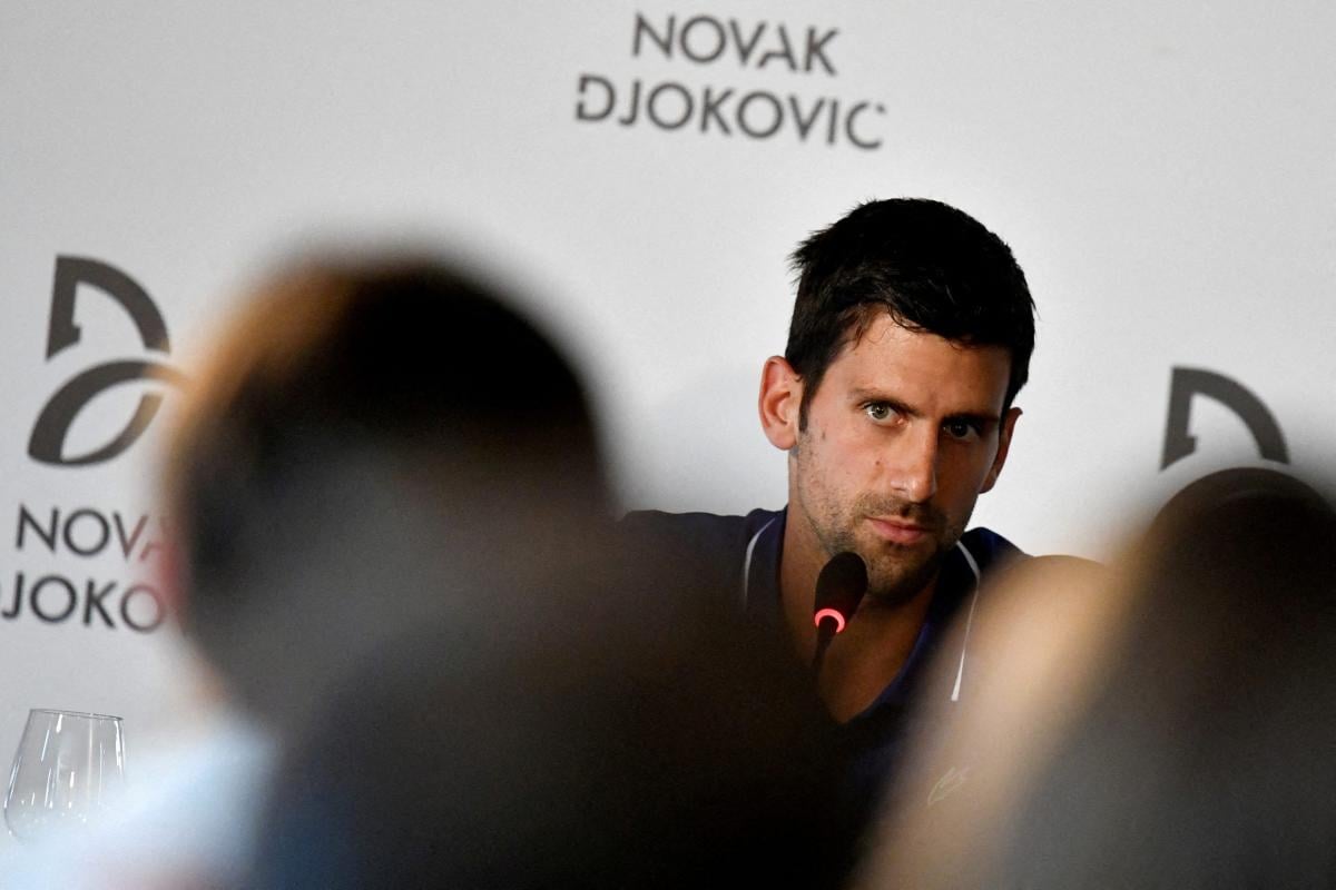 Tennis: Australian Open, Ucraina chiede bandire il padre di Djokovic