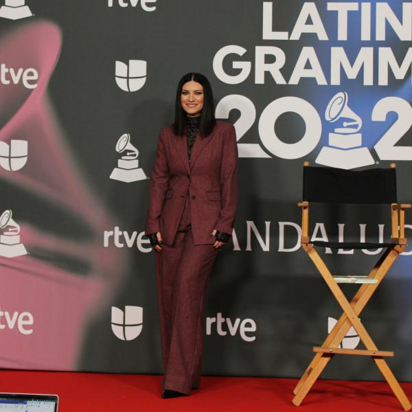 Latin Grammy Awards, Laura Pausini è la nuova “Persona dell’Anno” 2023: “Sono l’italiana più latina del mondo”