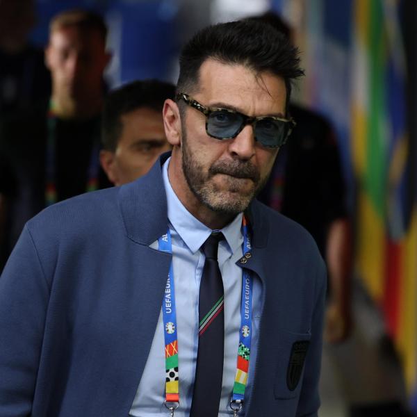 Italia, Buffon valuta le dimissioni: chiesto confronto con la Figc