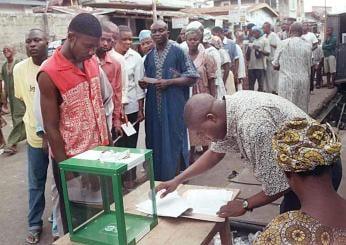 Le divisioni religiose che condizionano le elezioni in Nigeria