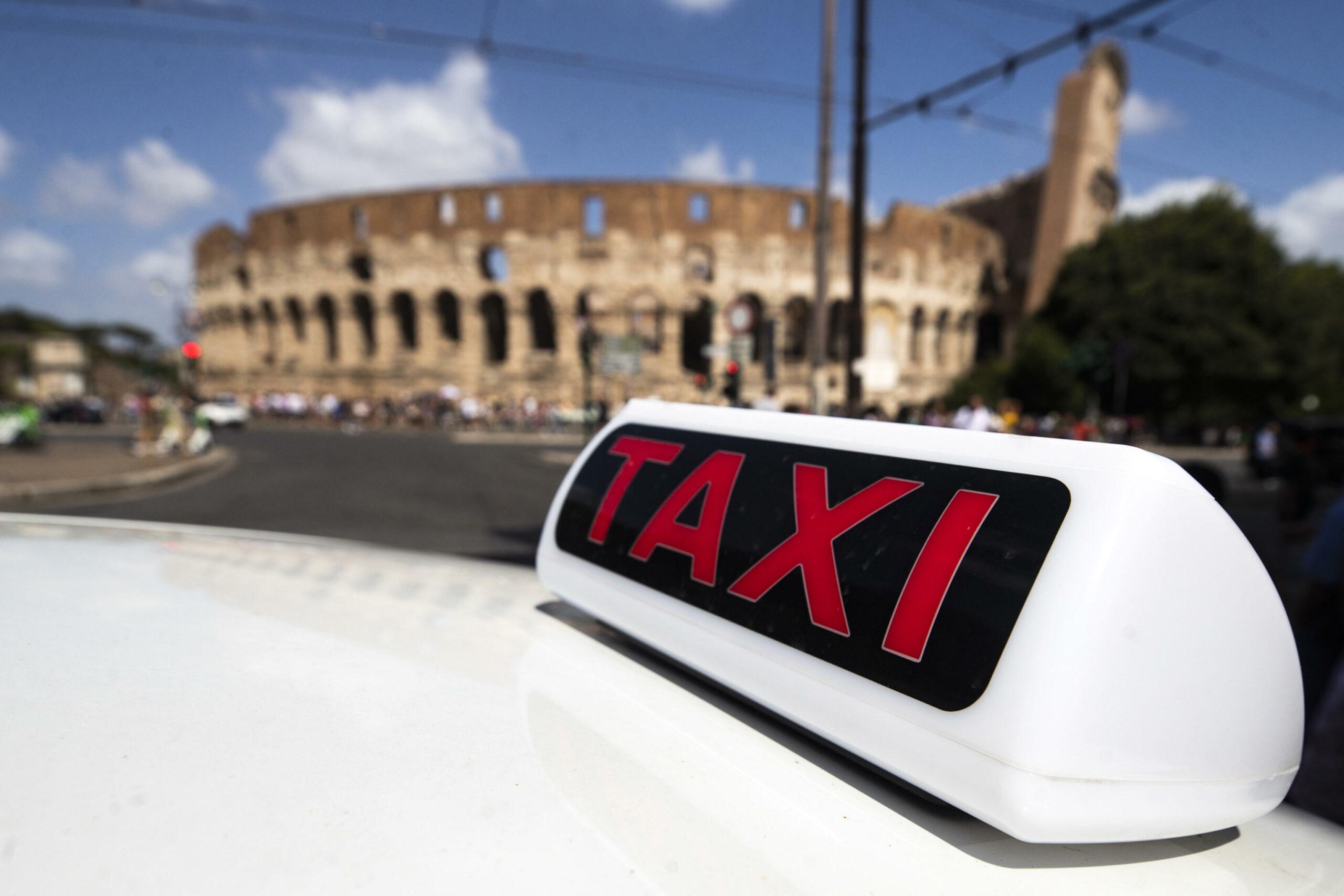 Taxi, tariffe in aumento in tutta Italia: la mappatura città per città