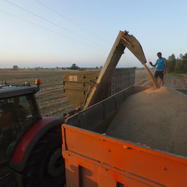 Polonia, proteste degli agricoltori bloccano il valico a confine con la Germania