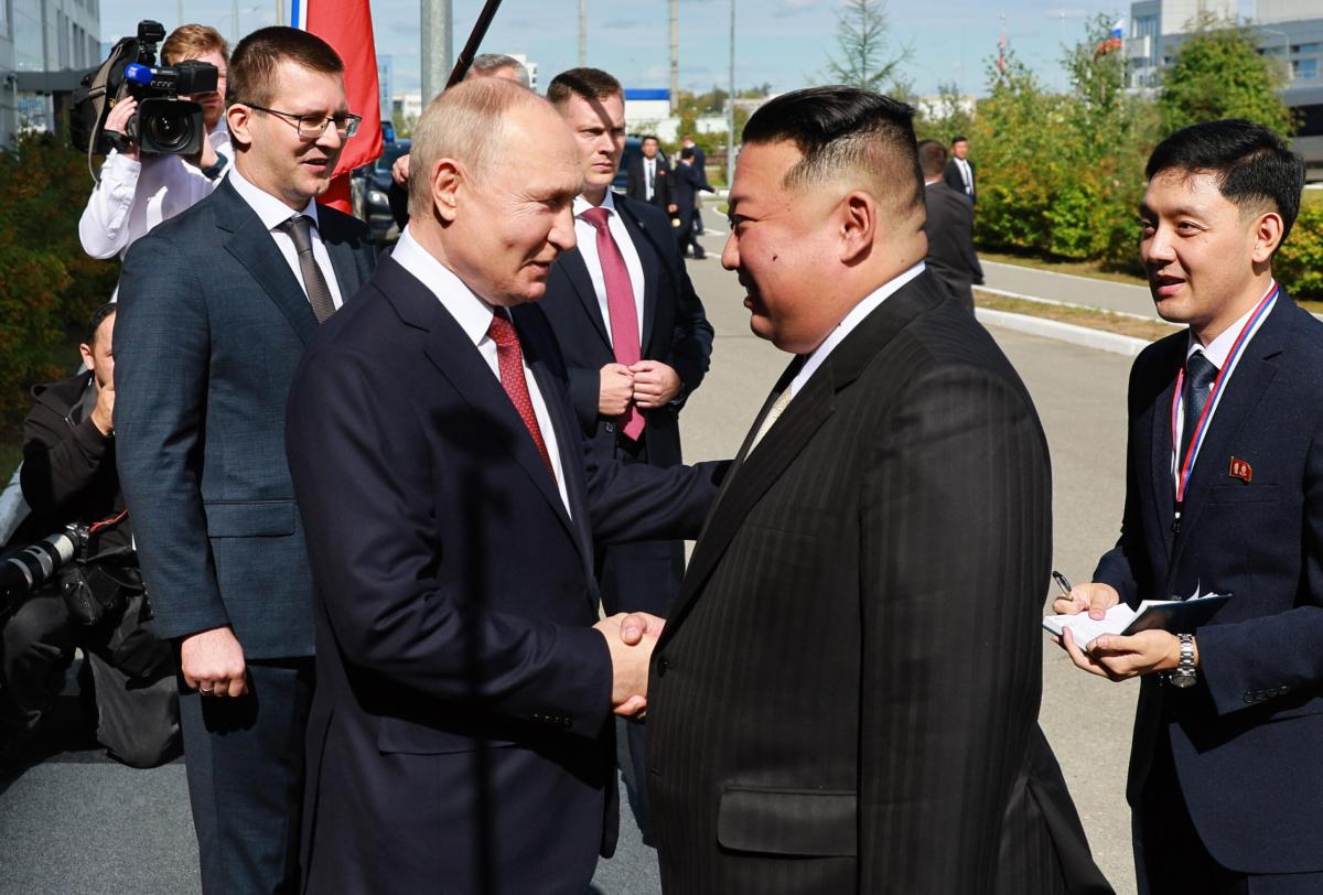 Al via i colloqui tra Putin e Kim: “Mosca aiuterà Pyongyang a costr…