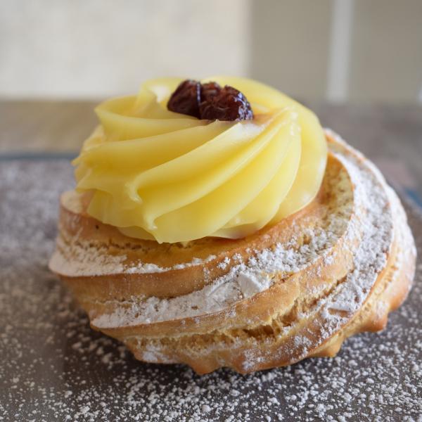 Zeppole di San Giuseppe rincaro record, arriveranno anche a 4,50 euro l’una