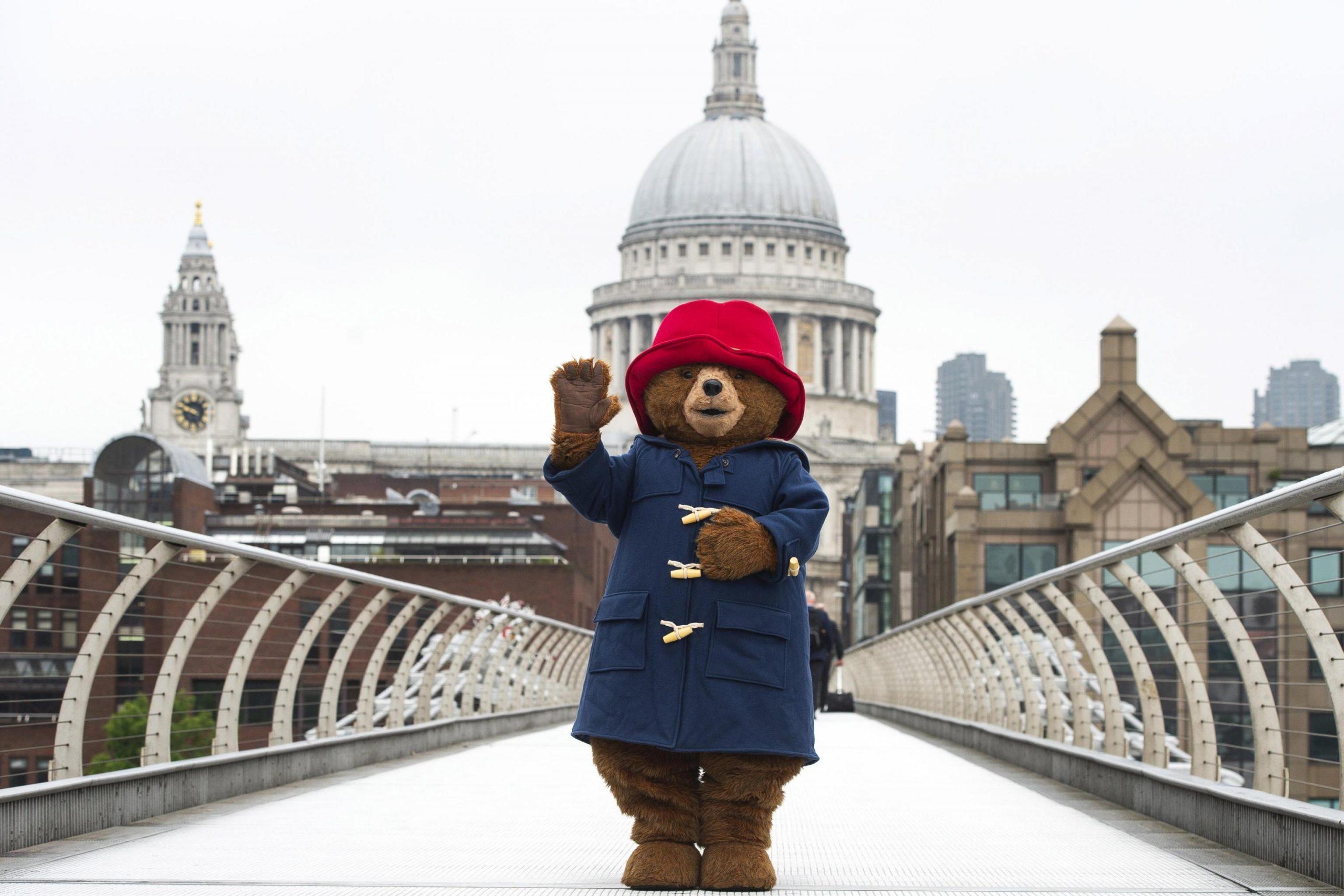 “Le avventure di Paddington”, torna in tv il simpatico orsetto inglese con gli episodi della seconda stagione