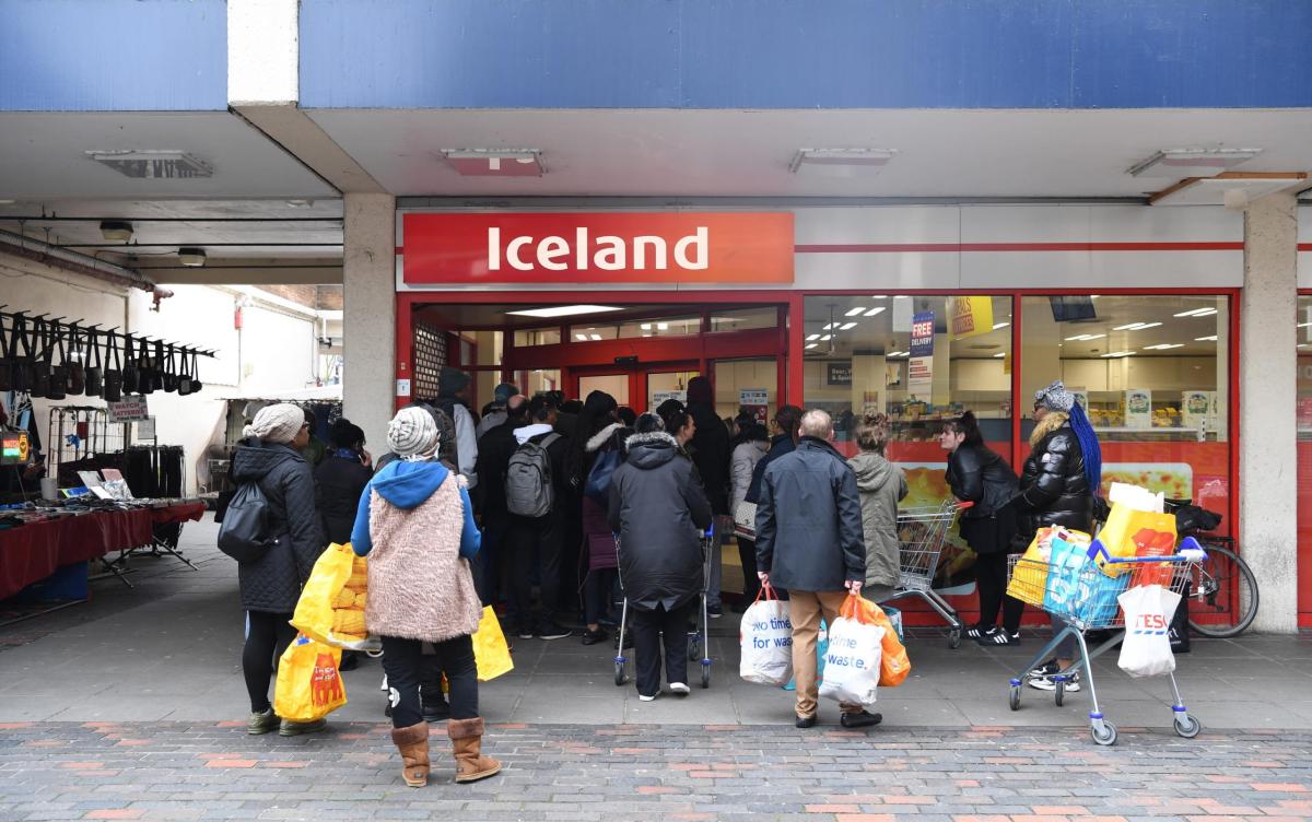 L’Islanda fa causa alla catena di supermercati Iceland