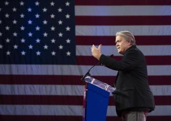 Usa, l’ex consigliere di Trump, Steve Bannon, andrà in carcere: “Servo il Paese come prigioniero politico”