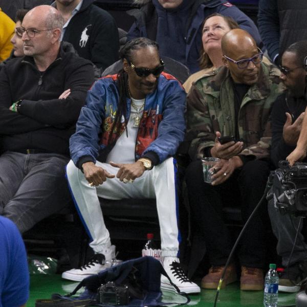 Chi è Snoop Dogg: età, peso, altezza, patrimonio e film del rapper che ha portato la torcia olimpica