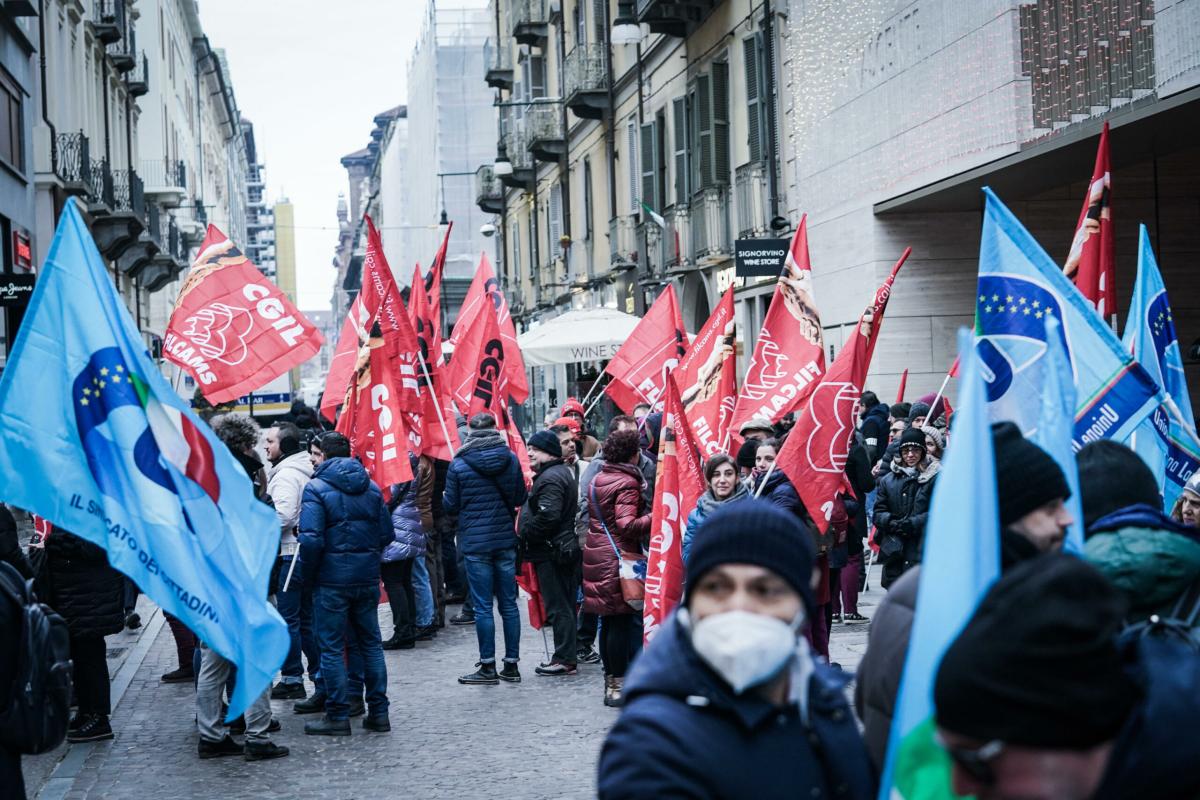 Sciopero 17 novembre, il Garante gela i sindacati. La Lega esulta: …