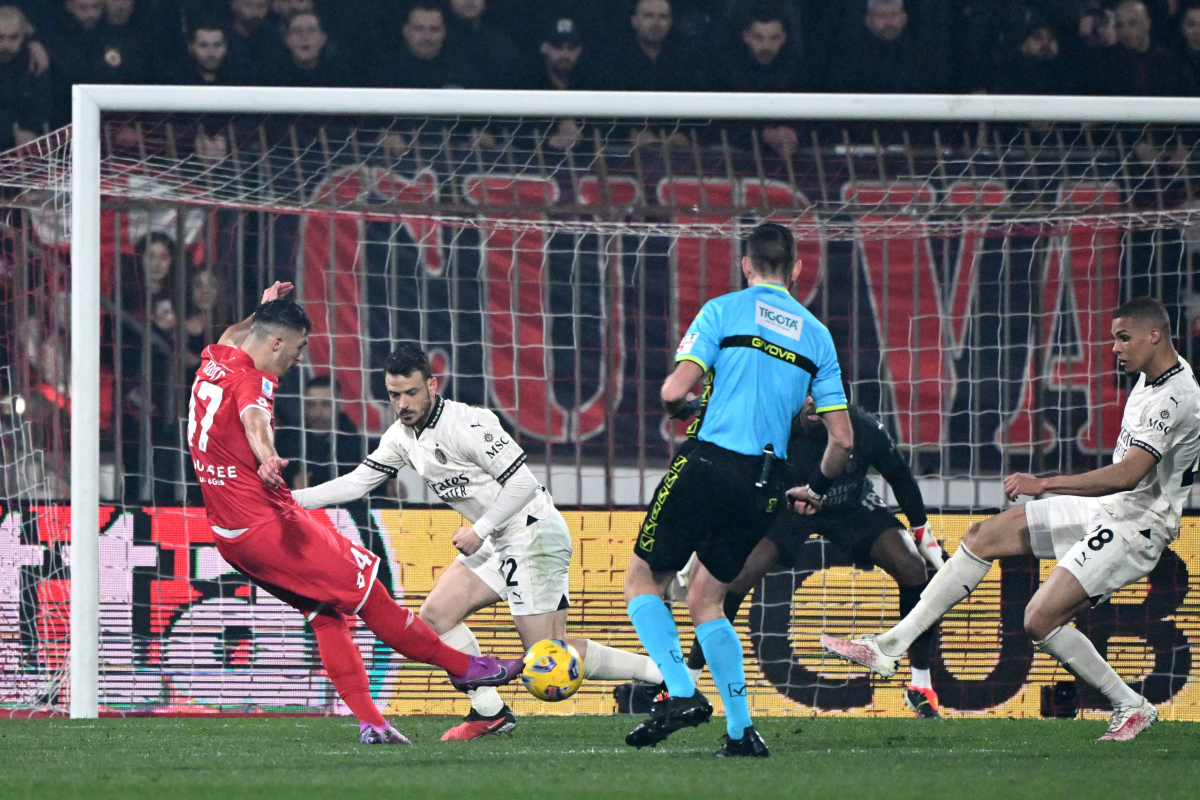 Monza-Milan 4-2, cronaca e tabellino: fa festa Palladino, Pioli stecca l’aggancio alla Juve