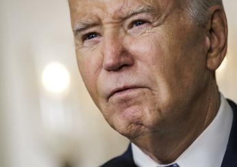 Usa, report sui documenti segreti: “Biden li diffuse ma non va incriminato: é anziano con problemi di memoria”. Lui ribatte