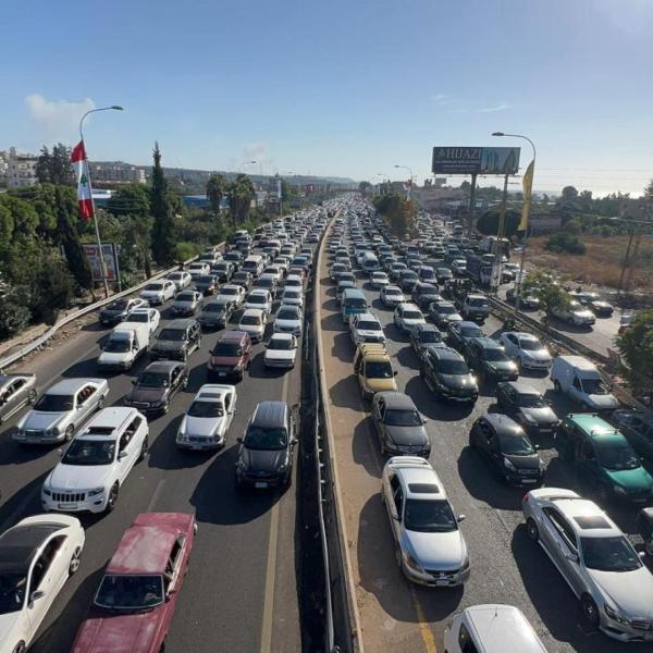 Guerra in Medio Oriente, le truppe israeliane evacuano la valle di Beqaa in Libano: 270 morti nei bombardamenti di questa mattina | FOTO E VIDEO