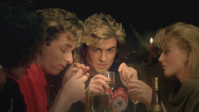 “Last Christmas”, 40 anni e non sentirli: la canzone di Natale che ha reso leggenda gli Wham!