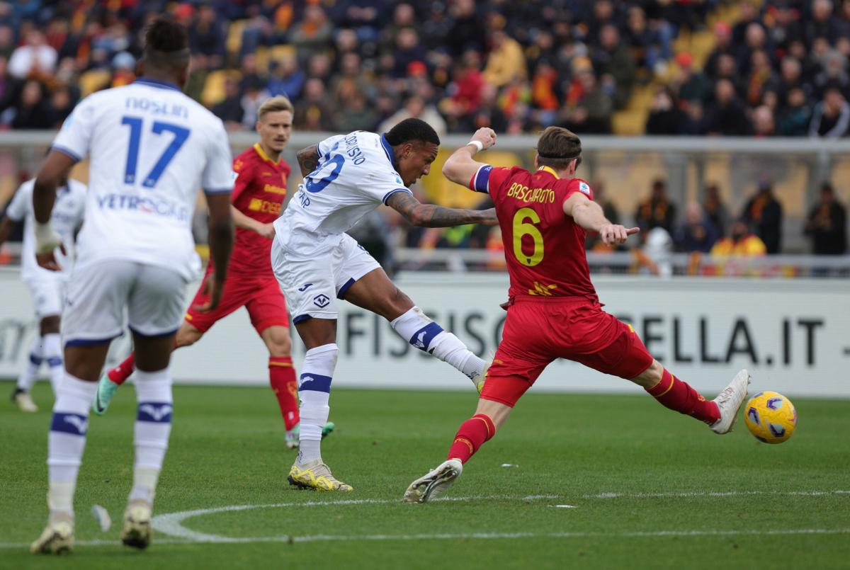 Colpo salvezza del Verona a Lecce: 1-0 Folorunsho. Cronaca e tabellino