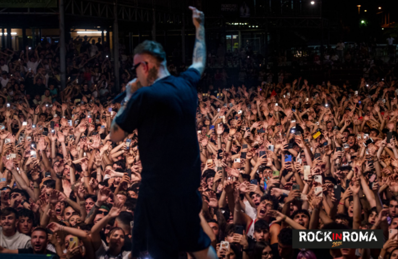 Rock in Roma 2024 a Fiumicino? La smentita: “Nessuno spostamento da Capannelle”