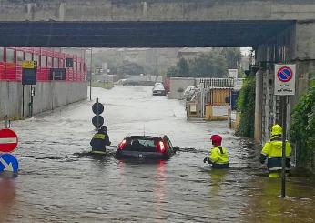 Maltempo Napoli, interrotta la Circumvesuviana