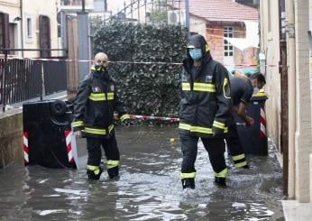 Roma, nubifragio oggi a Fidene: bimbi e istruttori intrappolati in …