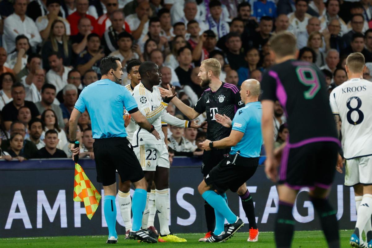 Real Madrid-Bayern Monaco, il fuorigioco fischiato fa infuriare la stampa: “Il più grande furto dai tempi di Wembley”