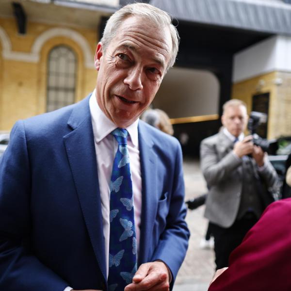 Elezioni generali nel Regno Unito, Farage suona la carica: “Reform Uk diventerà il principale partito di opposizione”